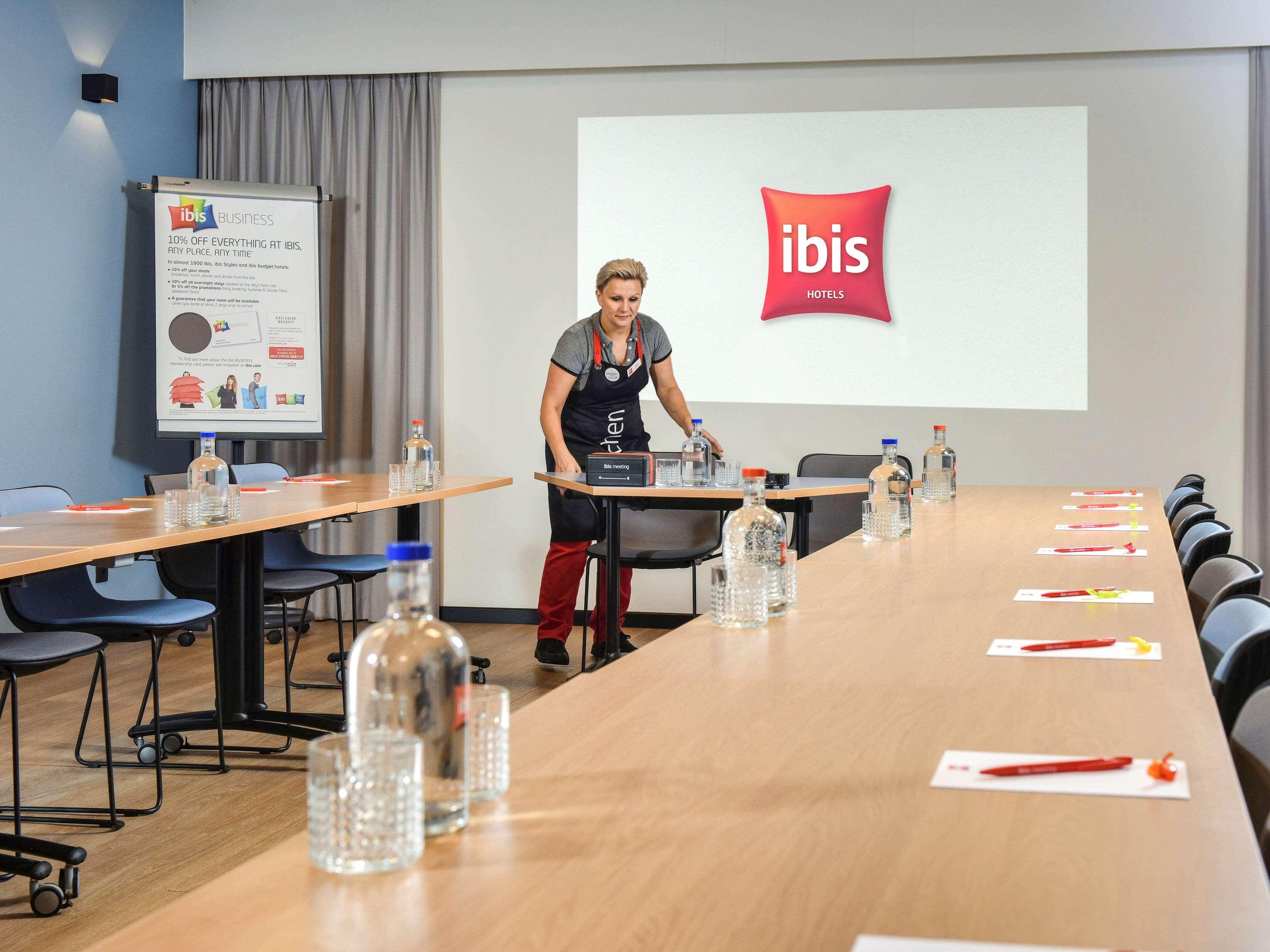 Hotel Ibis Brussels Erasmus Anderlecht Exterior foto